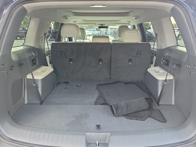 Certified 2024 Hyundai Santa Fe Limited FWD image 15