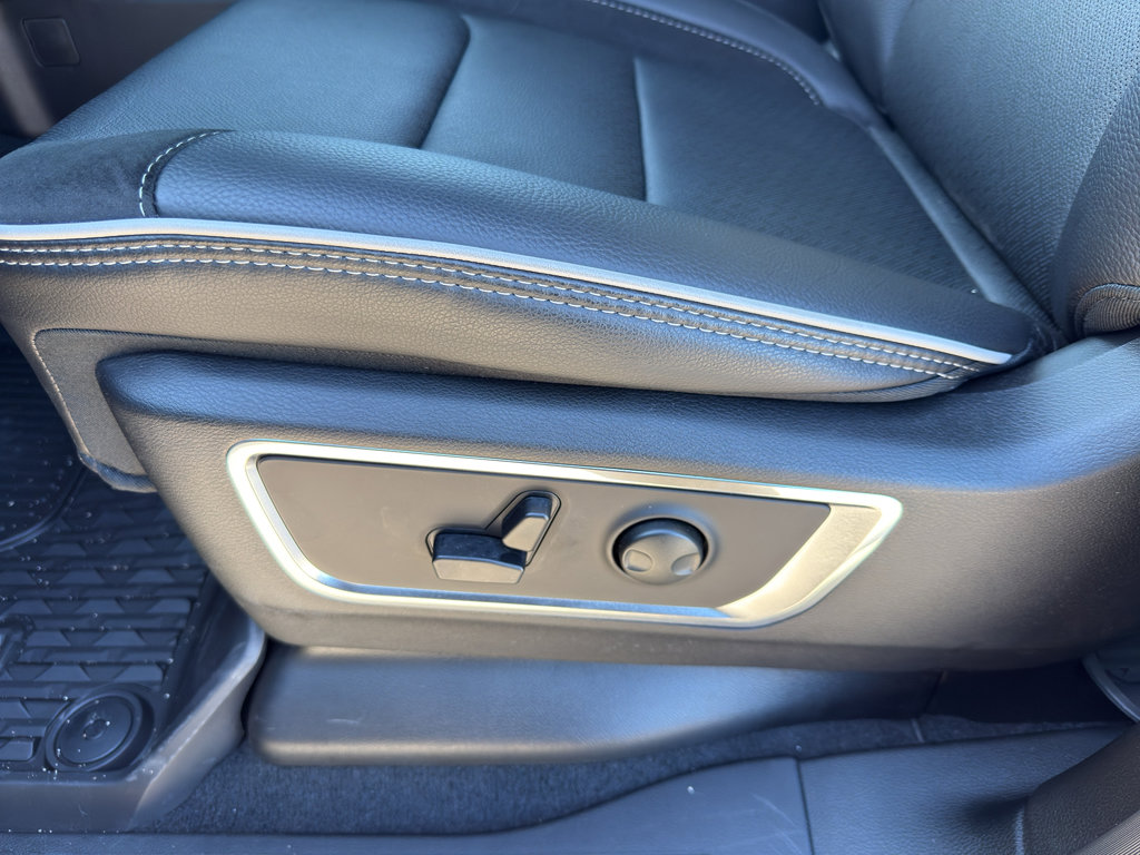 New 2026 RAM 1500 Laramie w/ Night Edition image 16