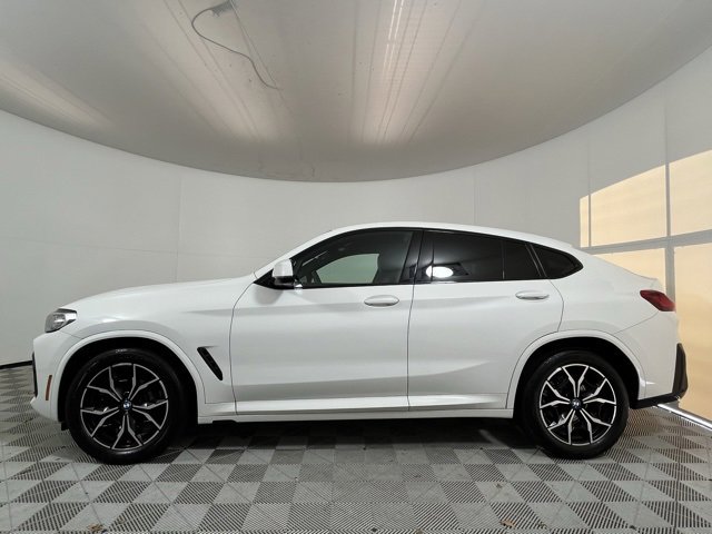 Used 2023 BMW X4 xDrive30i w/ M Sport Package image 4