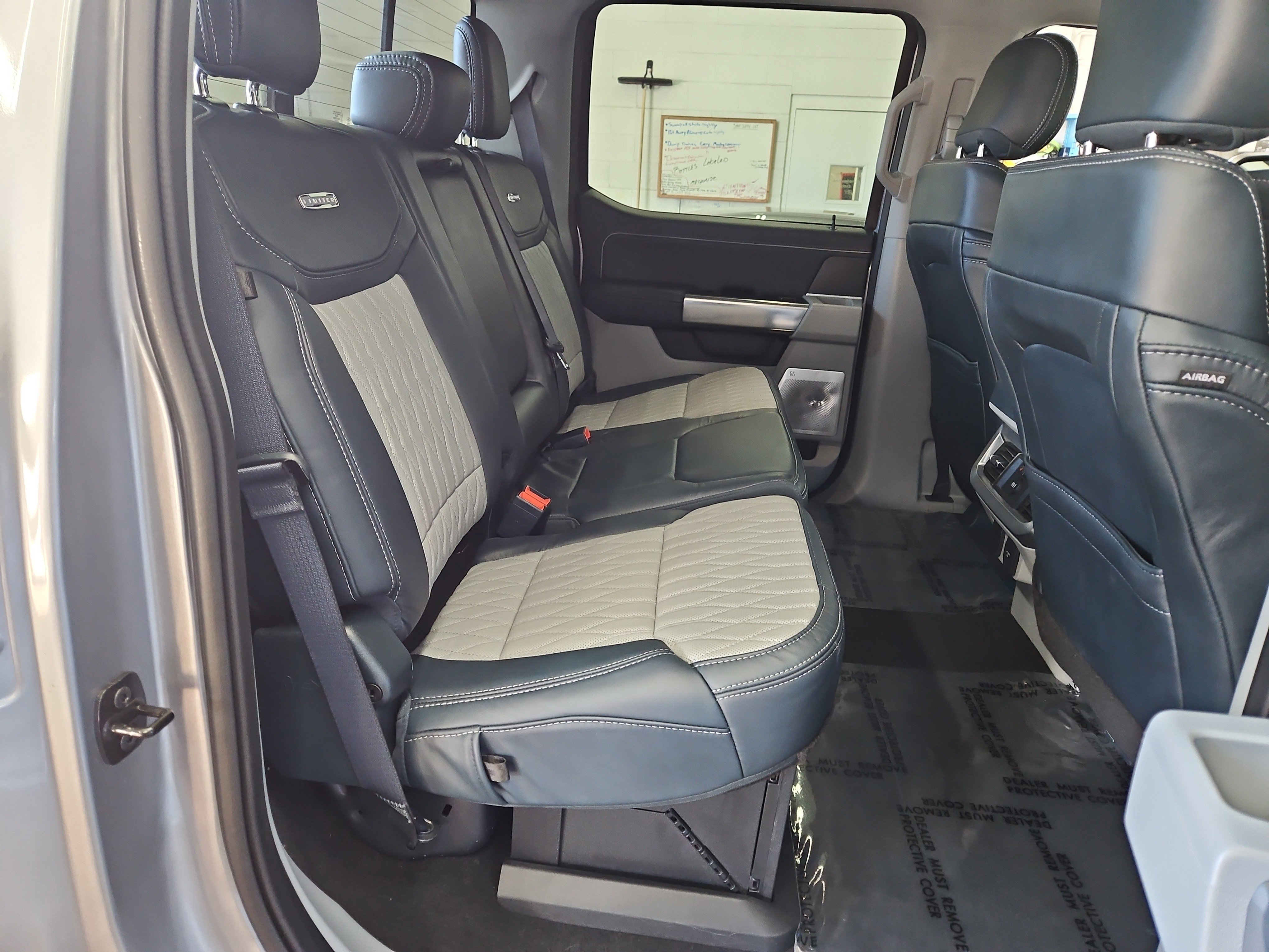 Used 2024 Ford F350 Limited w/ FX4 Off-Road Package image 10