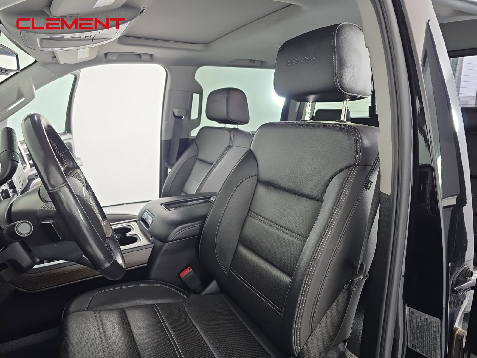 Used 2019 GMC Sierra 3500 Denali w/ Duramax Plus Package image 25