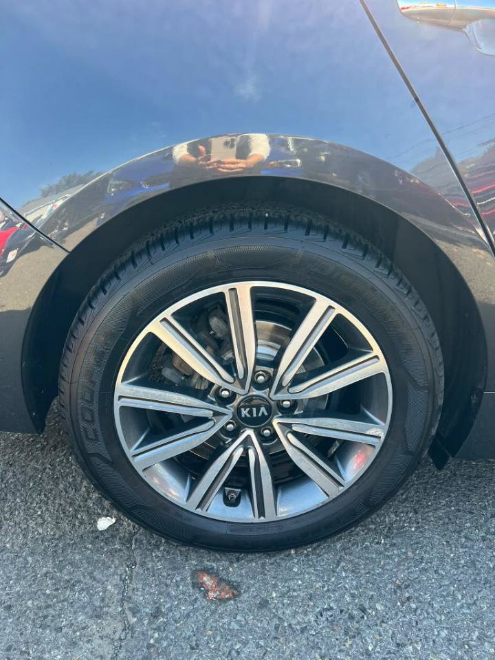 Used 2019 Kia Optima EX FWD image 11