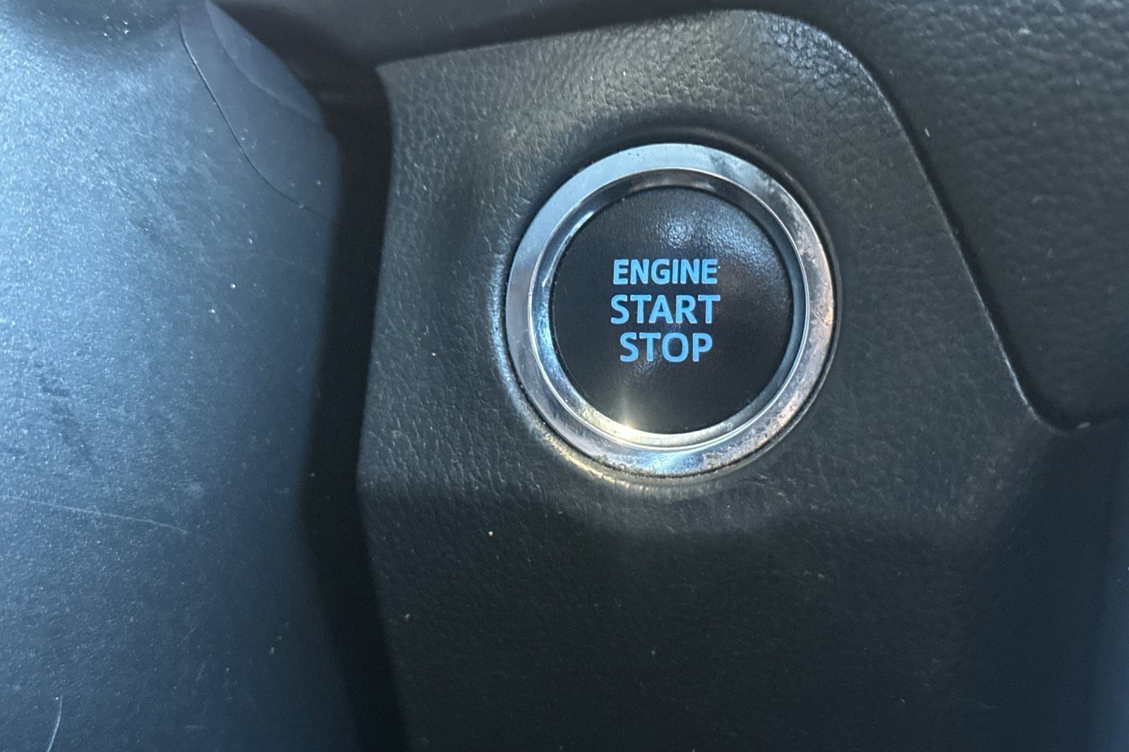 Certified 2021 Toyota RAV4 XLE Premium image 21