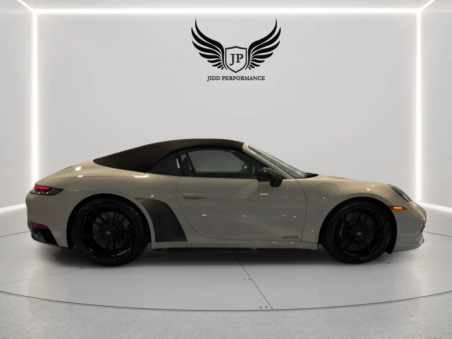Used 2022 Porsche 911 Carrera 4 GTS AWD/4WD image 16
