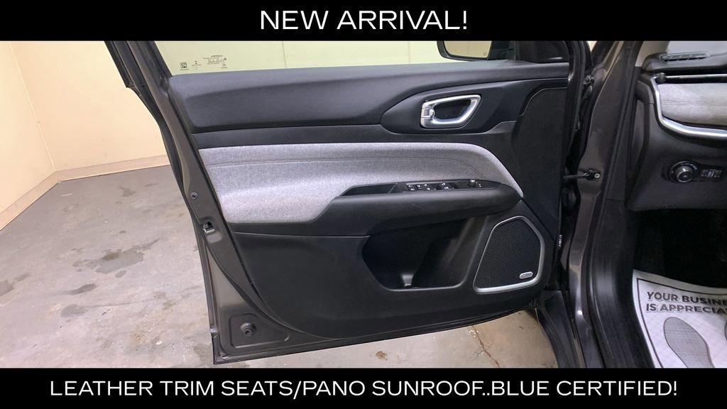Used 2022 Jeep Compass Latitude w/ Sun and Sound Group AWD/4WD image 26