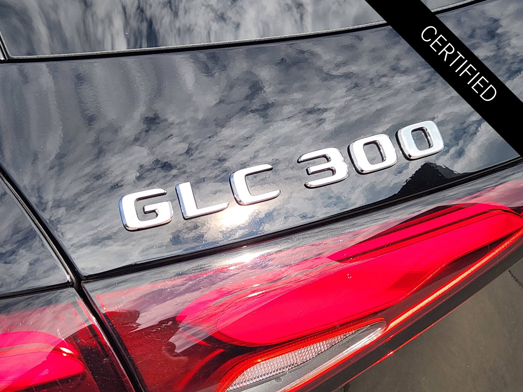Certified 2026 Mercedes-Benz GLC 300 image 14