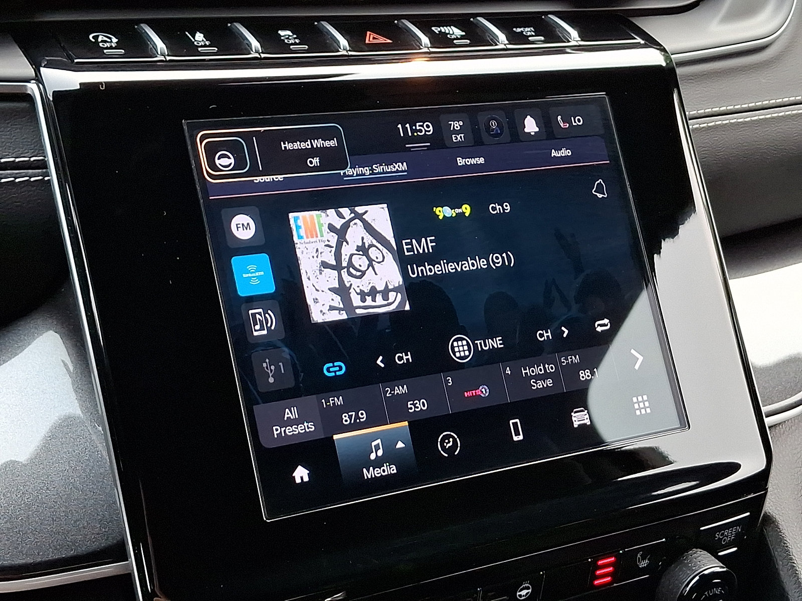 Certified 2021 Jeep Grand Cherokee L Laredo AWD/4WD image 17