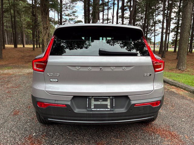 New 2026 Volvo XC40 B5 Plus w/ Protection Package Premier AWD/4WD image 6