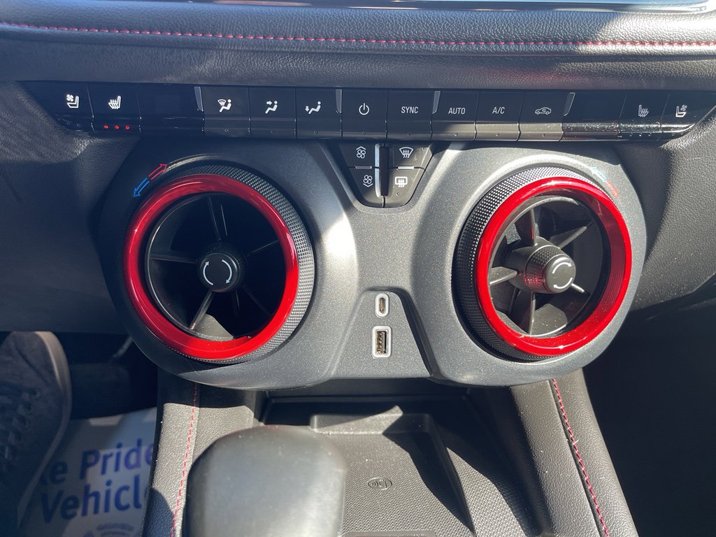 Used 2023 Chevrolet Blazer RS w/ Driver Confidence II Package AWD/4WD image 27