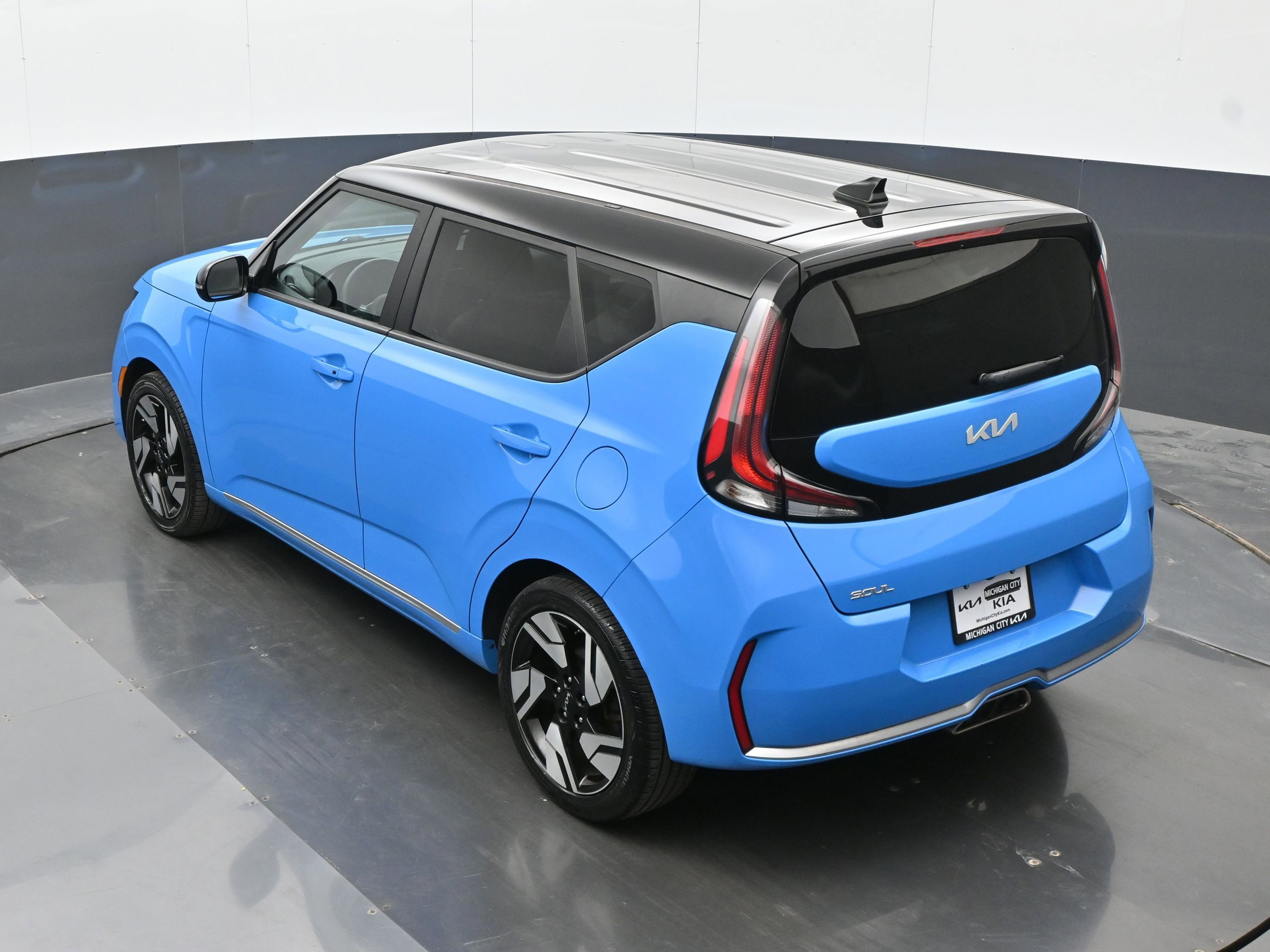 Used 2024 Kia Soul GT-Line FWD image 29
