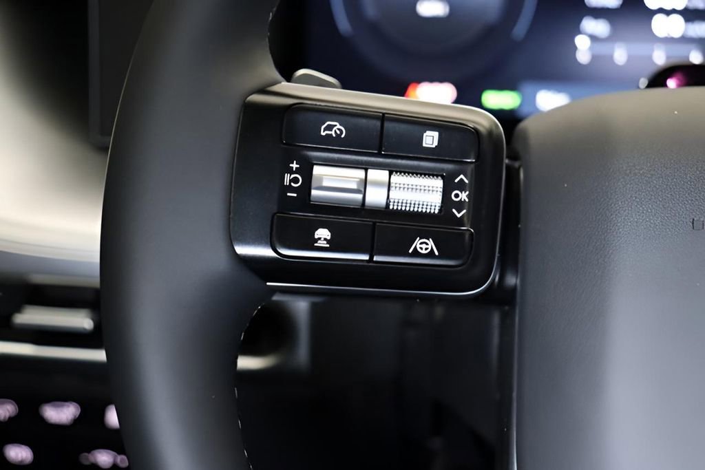 New 2026 Hyundai Ioniq 9 SE image 15