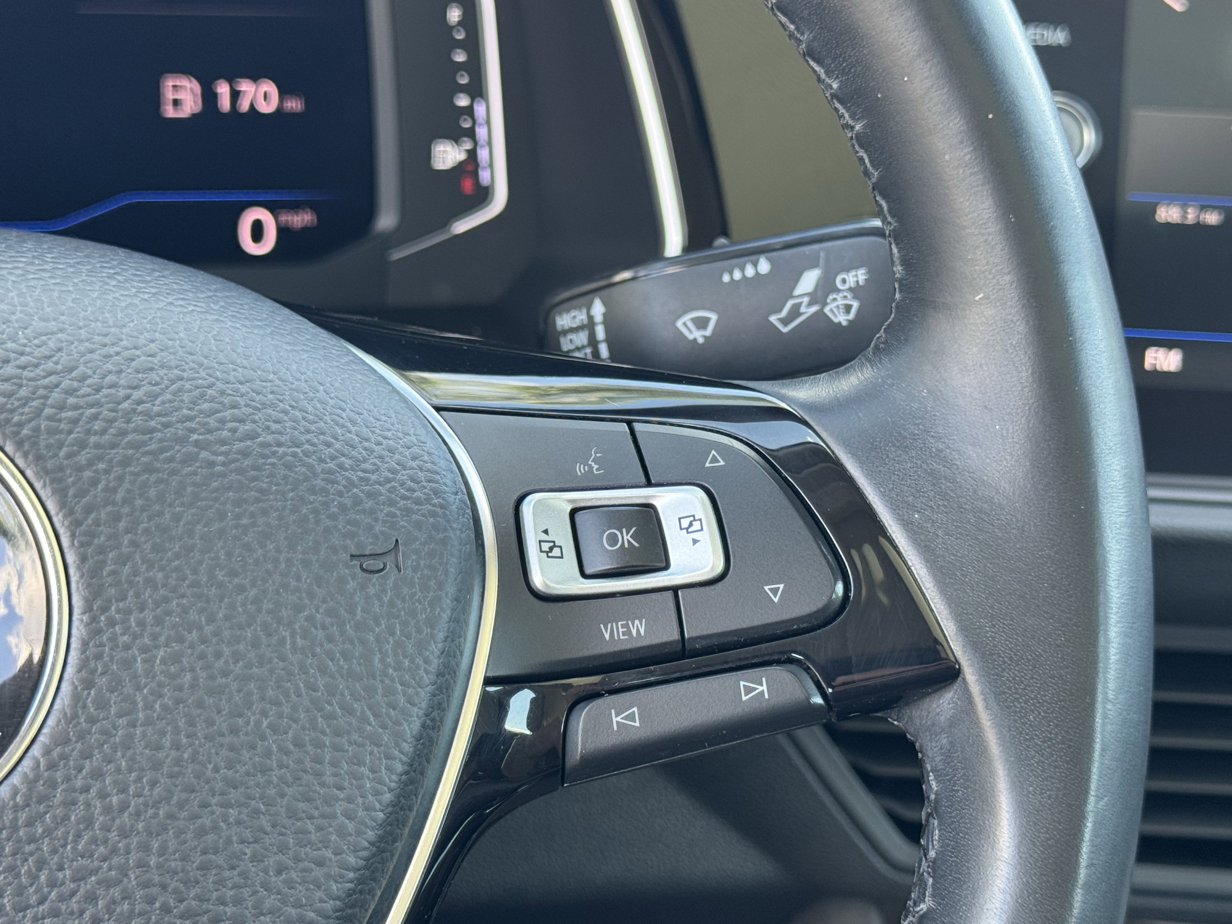 Used 2019 Volkswagen Jetta SEL image 14