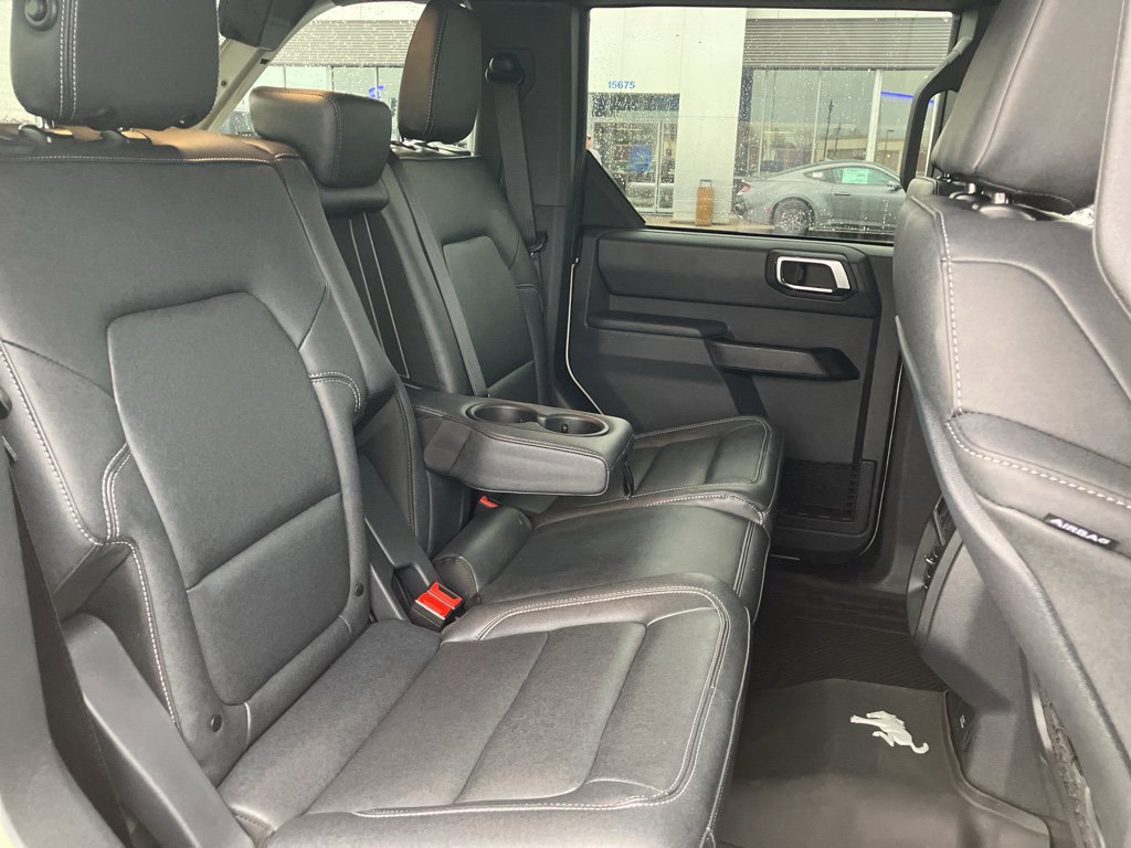 Used 2025 Ford Bronco Big Bend image 32