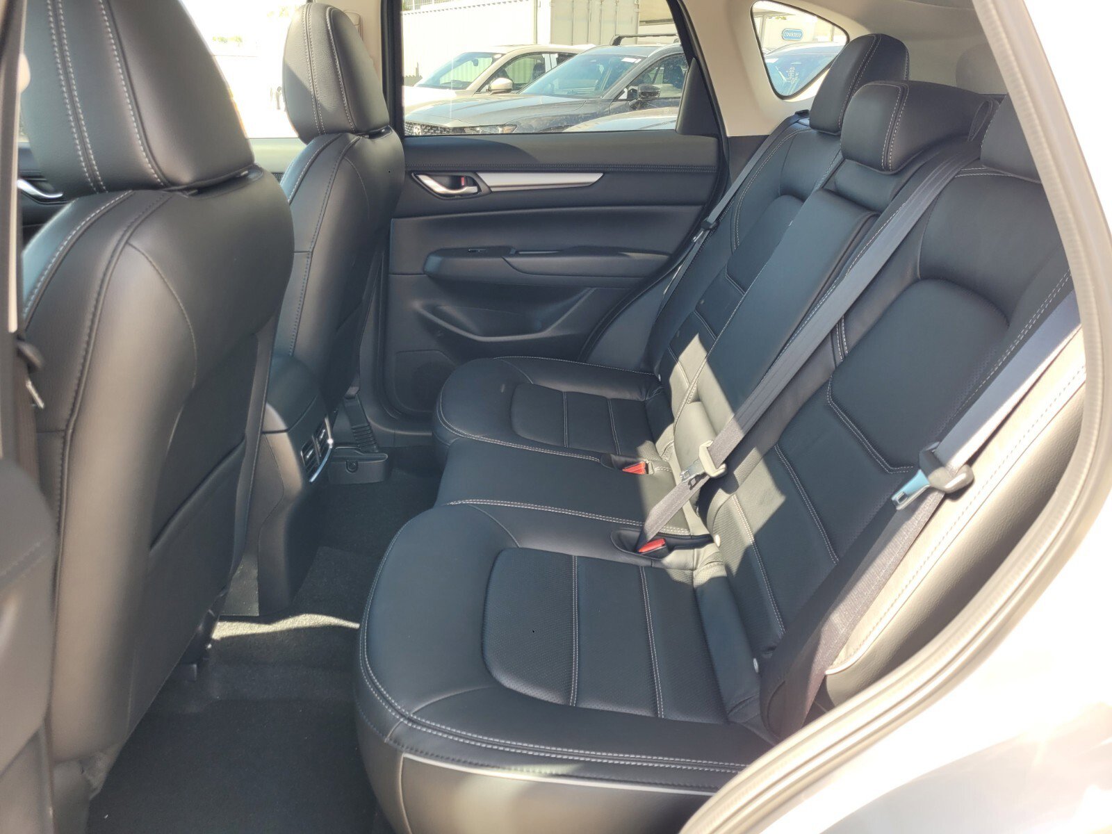 New 2025 MAZDA CX-5 AWD 2.5 S w/ Preferred Package image 6