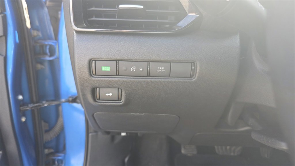 Used 2021 Nissan Sentra SV image 17