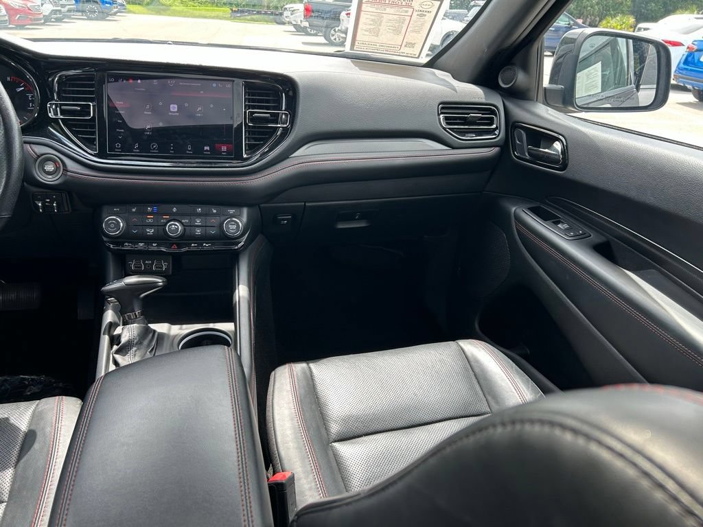 Used 2024 Dodge Durango GT AWD/4WD image 12