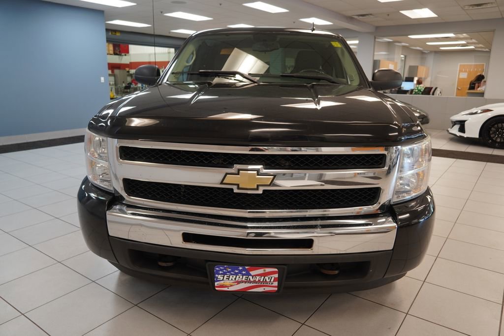 Used 2009 Chevrolet Silverado 1500 LT w/ Power Pack Plus AWD/4WD image 13