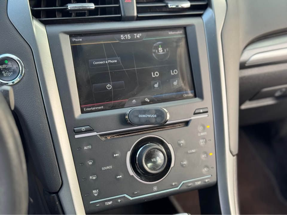 Used 2014 Ford Fusion Titanium image 11