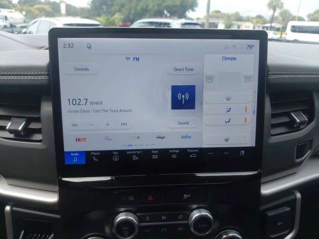 Used 2022 Ford Expedition XLT AWD/4WD image 24