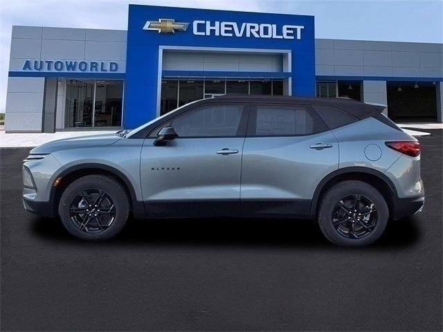 New 2026 GMC Terrain Elevation w/ Black Edition image 4