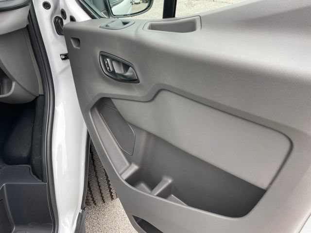 New 2026 Ford Transit 150 148 Medium Roof AWD image 43
