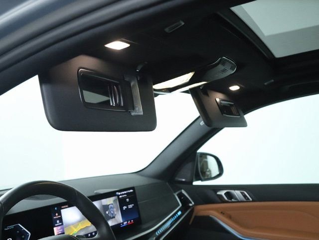 Certified 2024 BMW X5 xDrive40i w/ Premium Package image 20