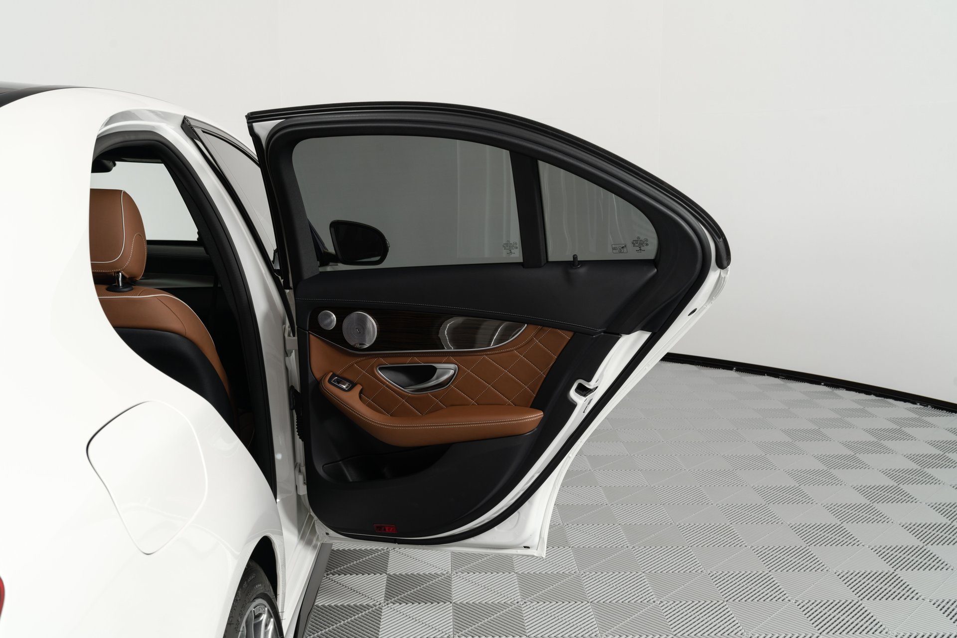 Used 2018 Mercedes-Benz C 63 AMG S w/ Driver Assistance Package image 21