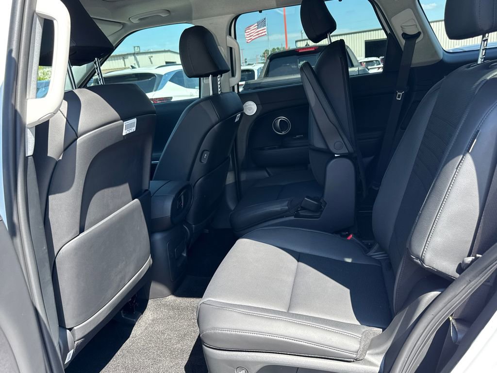 New 2026 Hyundai Palisade Limited FWD image 12