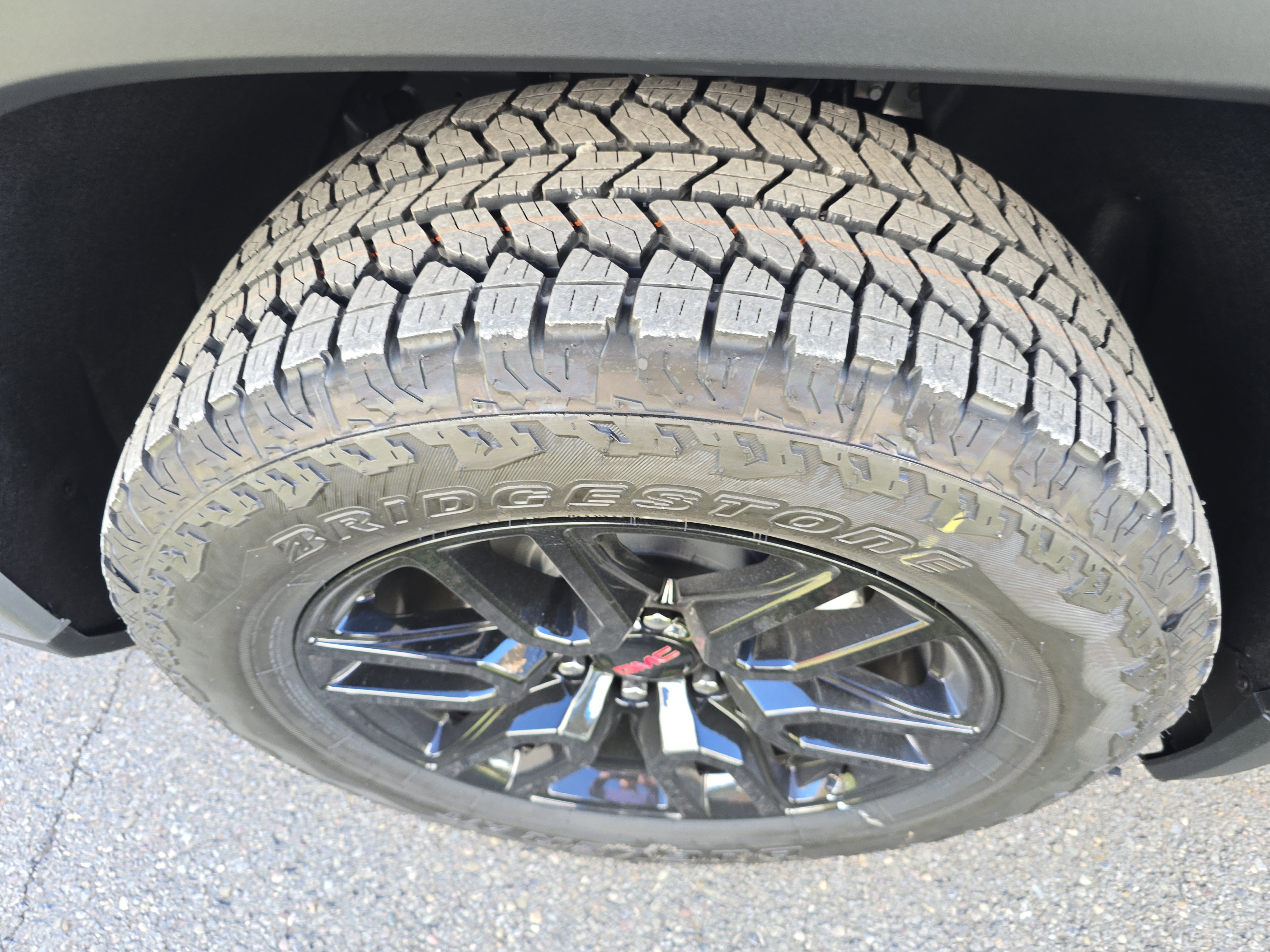 New 2026 GMC Sierra 1500 Elevation image 11