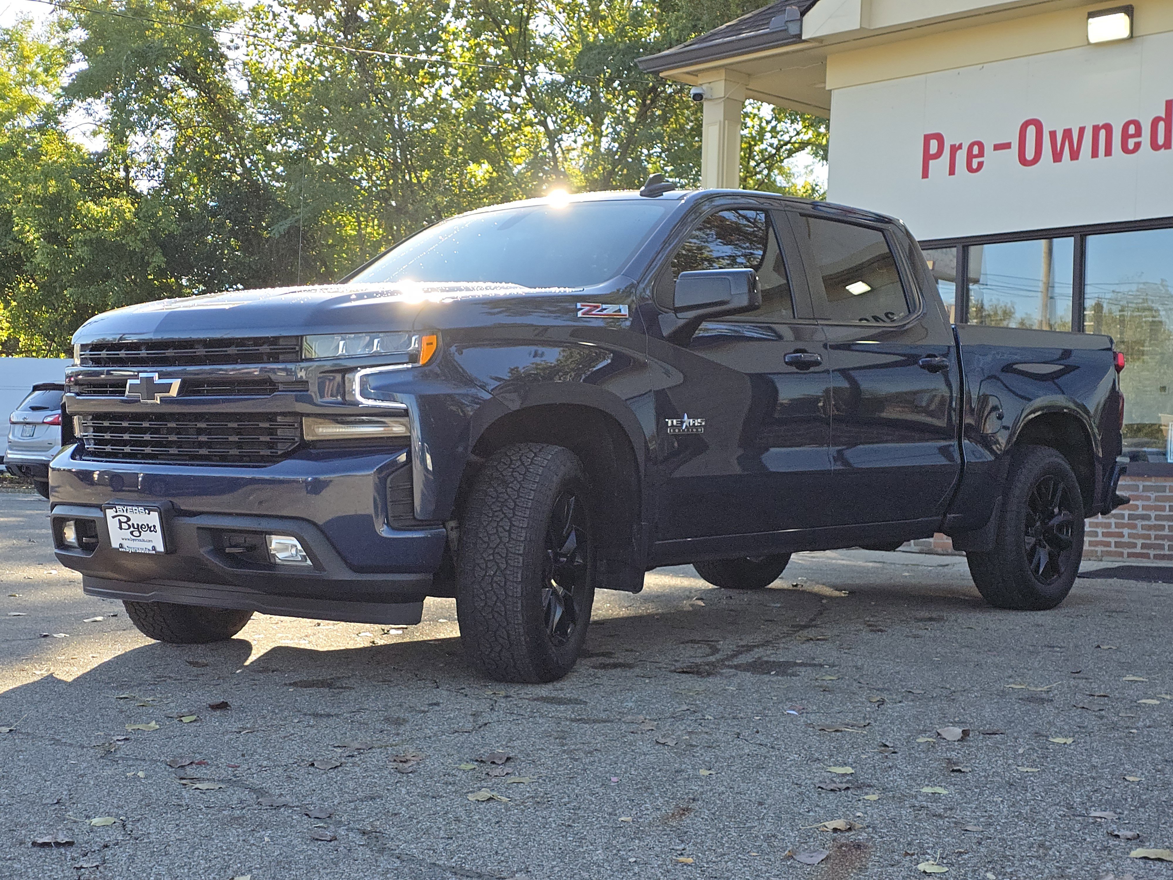 Used 2021 Chevrolet Silverado 1500 RST image 3