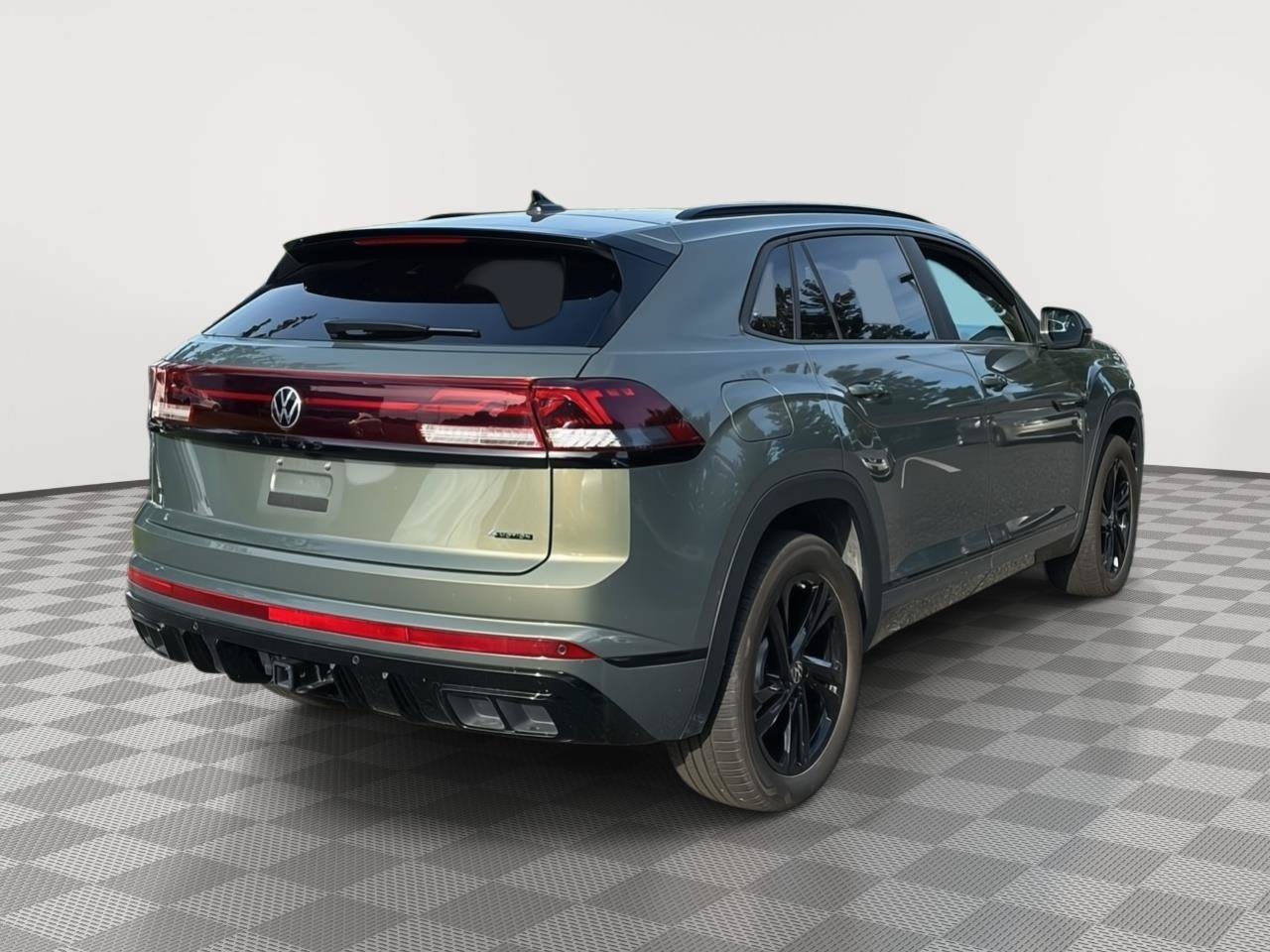 Used 2026 Volkswagen Atlas Cross Sport SEL R-Line AWD/4WD image 9