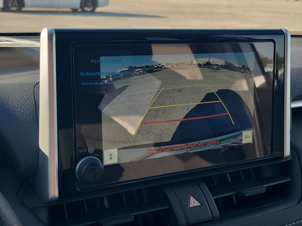 New 2025 Toyota RAV4 XLE image 31