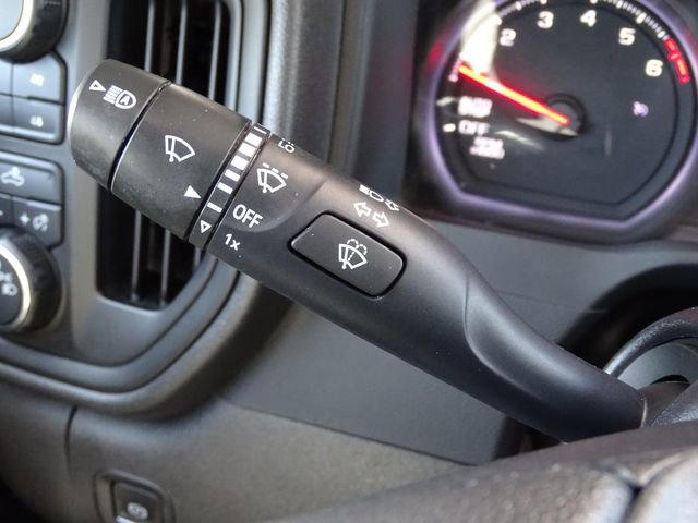 Used 2022 Chevrolet Silverado 1500 Custom Trail Boss AWD/4WD image 17