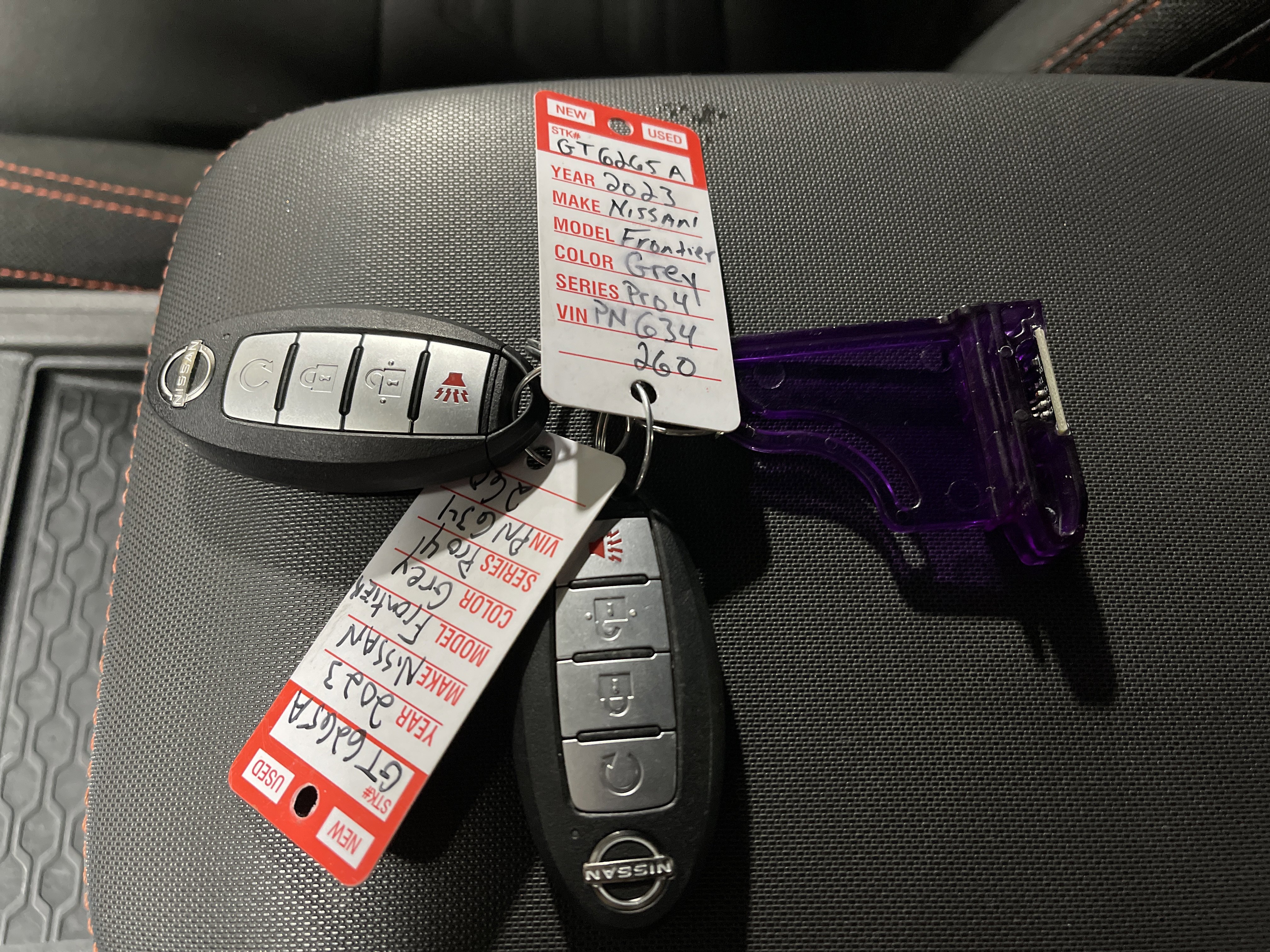 Used 2023 Nissan Frontier PRO-4X w/ Pro Convenience Package image 27