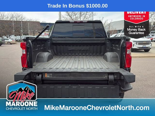 Used 2024 Chevrolet Silverado 2500 ZR2 w/ Technology Package image 8