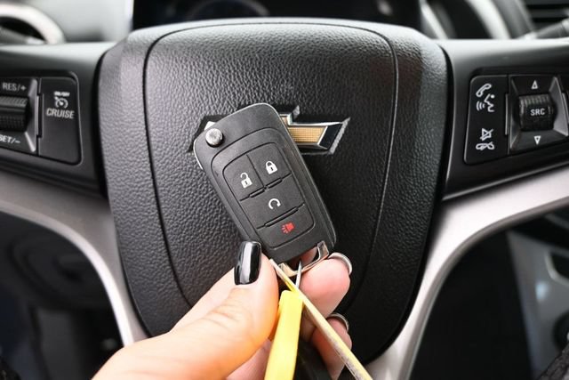 Used 2016 Chevrolet Trax LT w/ LT Sun and Sound Package FWD image 32