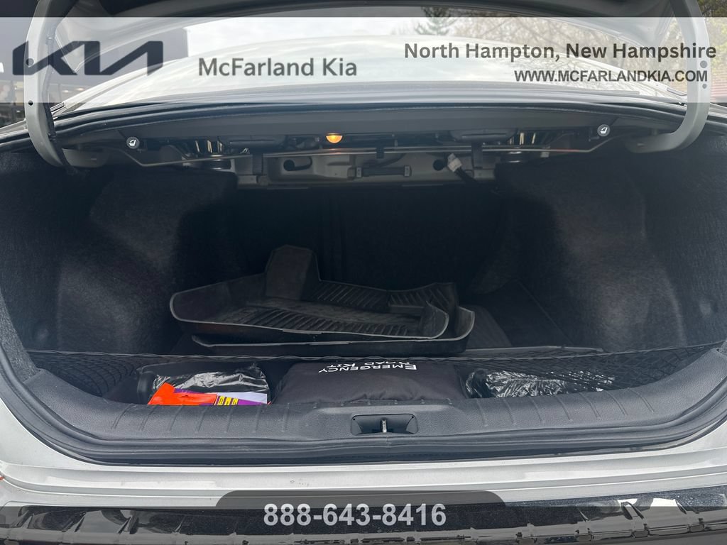 Used 2023 Nissan Altima 2.0 SR FWD image 28