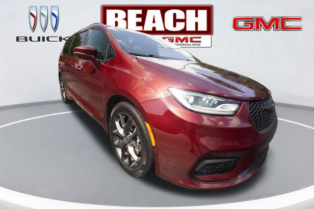Used 2022 Chrysler Pacifica Limited w/ S Appearance Package