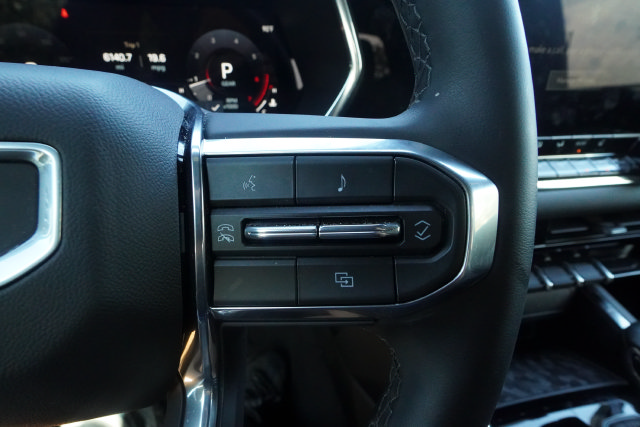 Used 2026 GMC Canyon Elevation w/ Convenience Package RWD image 12