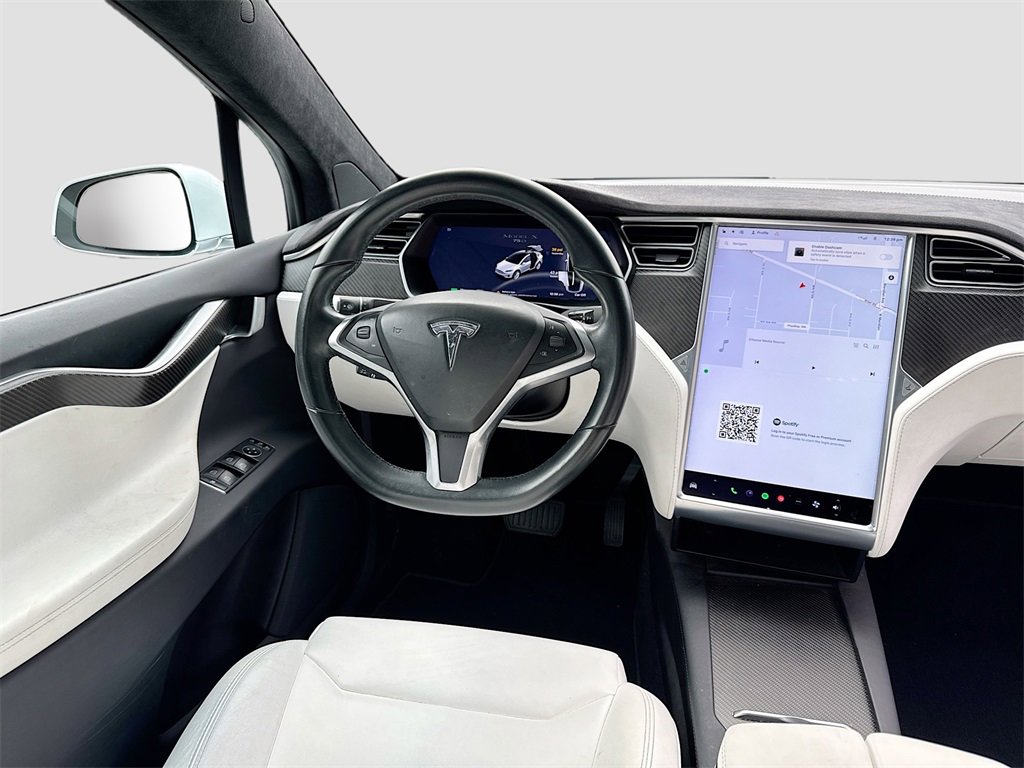 Used 2017 Tesla Model X 75D image 16