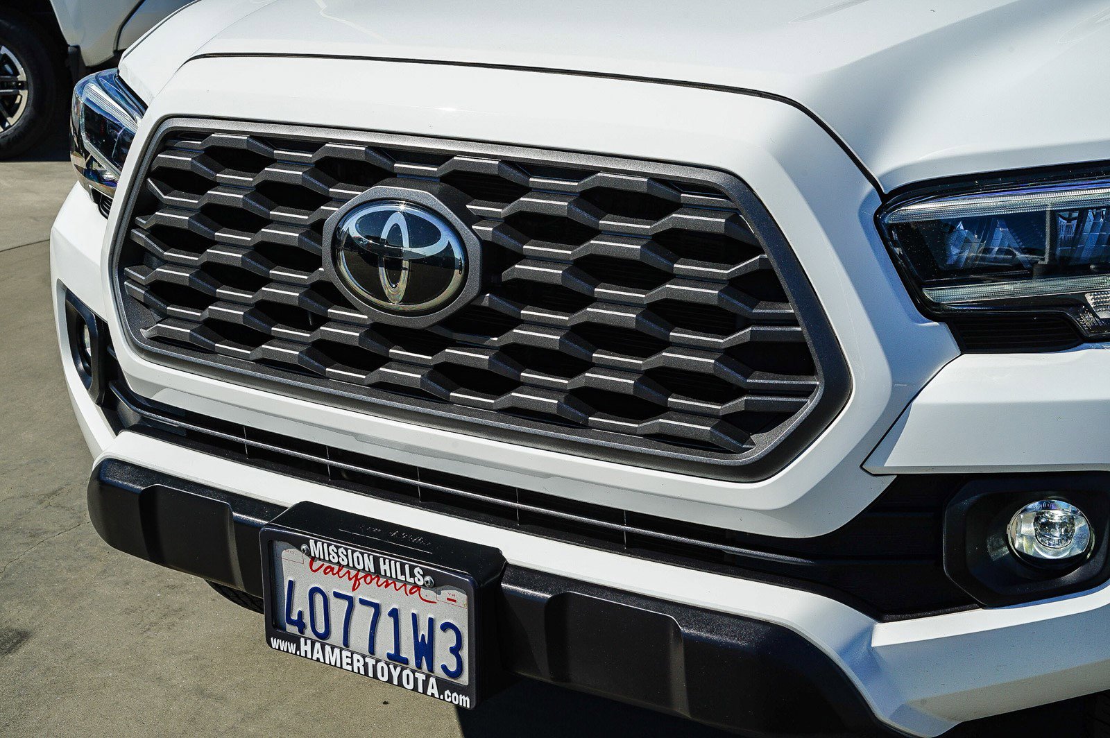 Certified 2023 Toyota Tacoma TRD Off-Road image 9