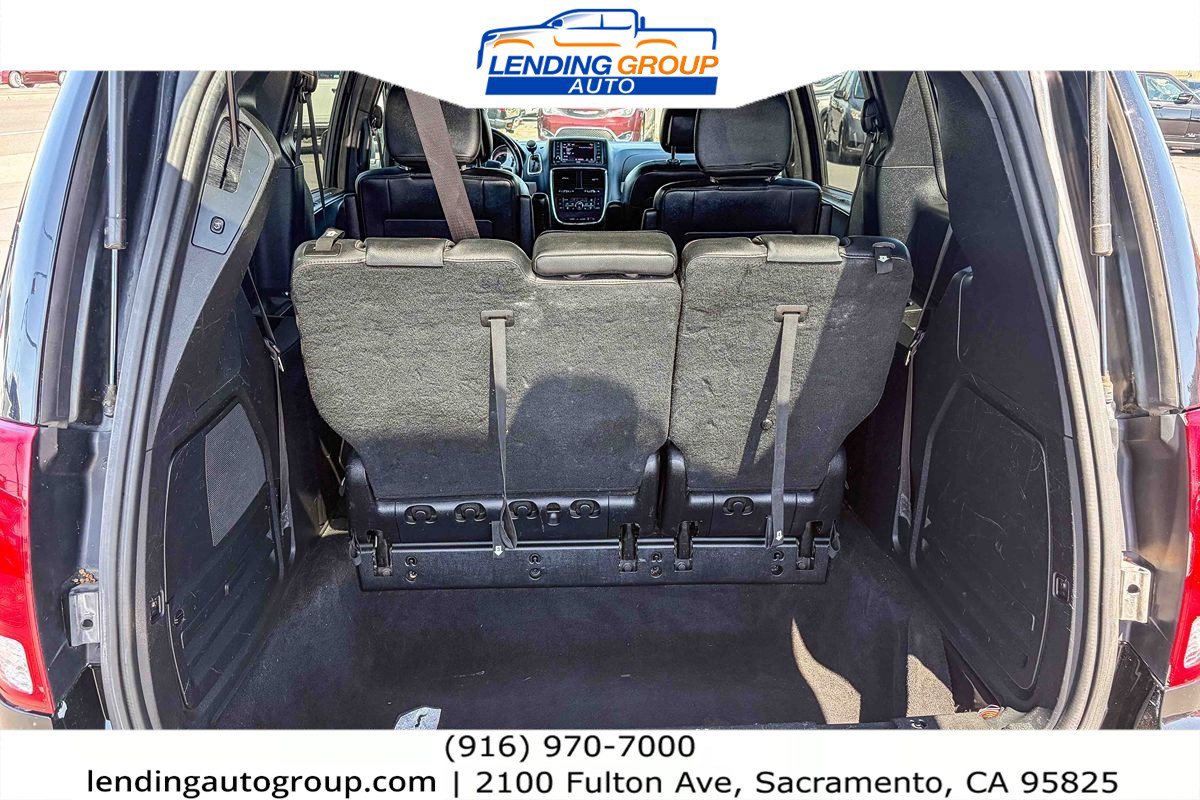Used 2019 Dodge Grand Caravan GT image 24