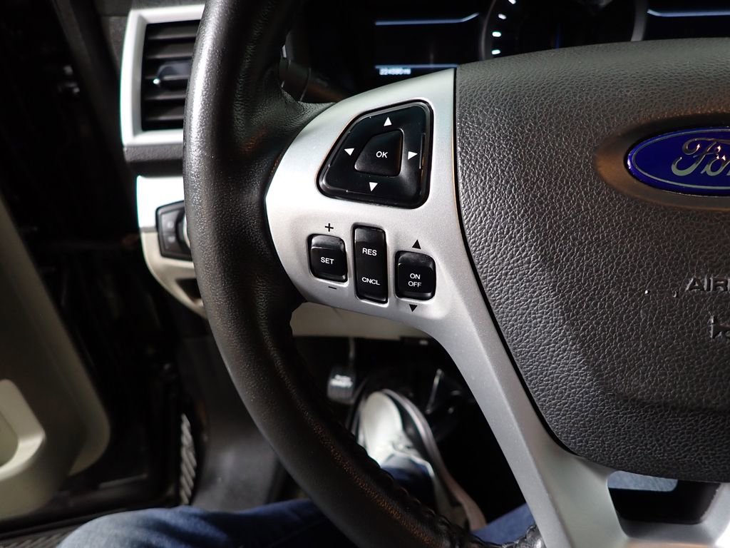 Used 2011 Ford Explorer XLT w/ 202A Rapid Spec Order Code AWD/4WD image 27