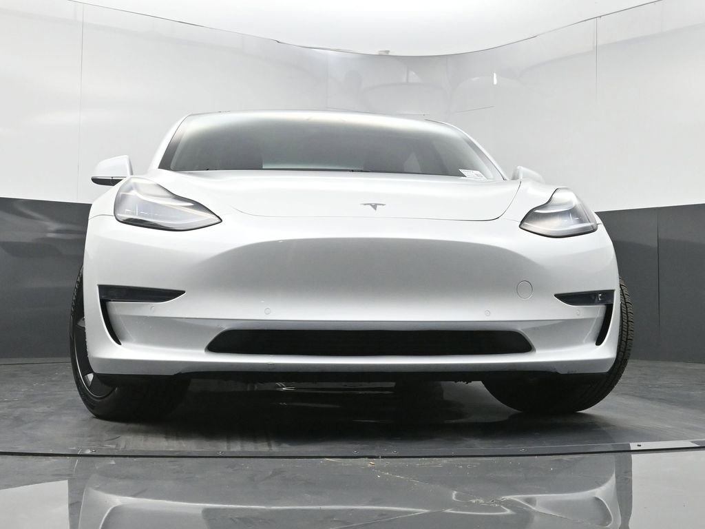 Used 2019 Tesla Model 3 Standard Range Plus image 24