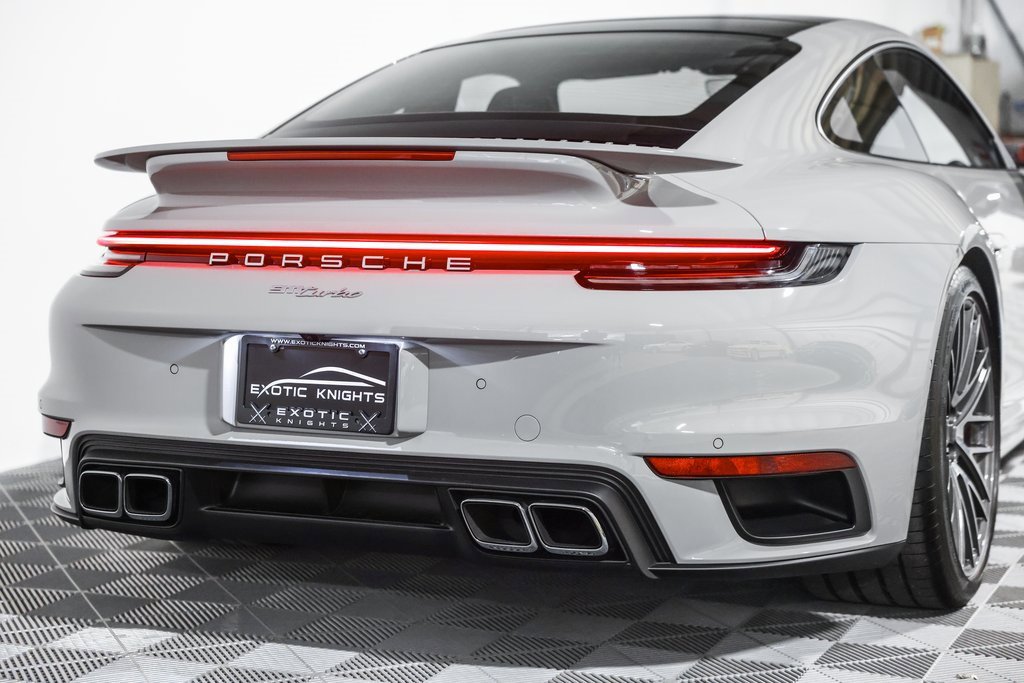 Used 2022 Porsche 911 Turbo image 8