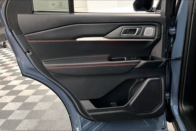 Used 2025 Ford Explorer ST w/ Sun And Sound Package image 21