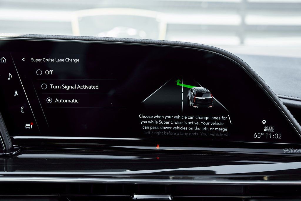 Used 2023 Cadillac Escalade ESV Sport w/ LPO, ONYX Package image 82