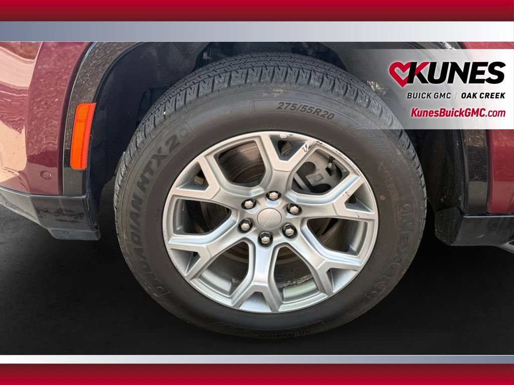 Used 2022 Jeep Wagoneer Series II AWD/4WD image 13