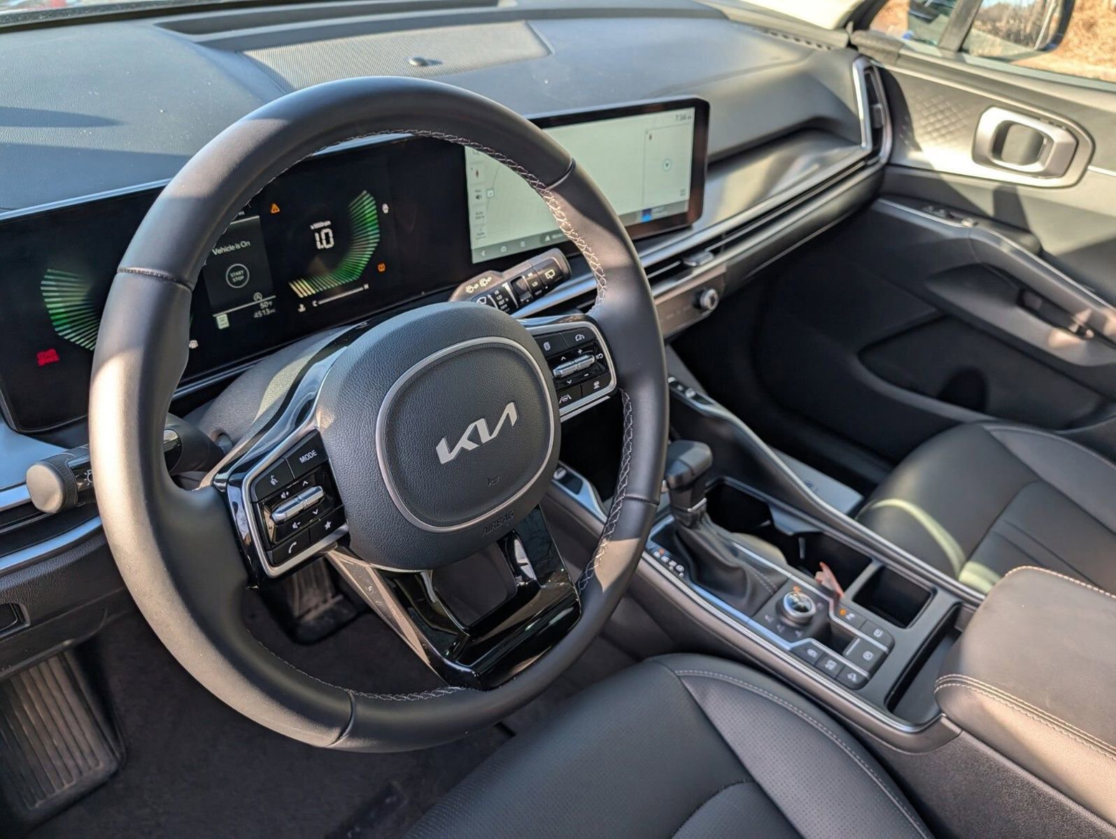 Used 2025 Kia Sorento S w/ Panoramic Sunroof Package image 28