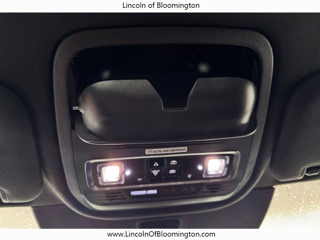 Certified 2025 Lincoln Aviator Black Label image 50